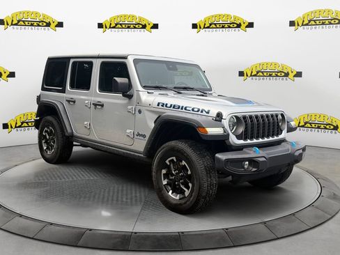 Used 2024 Jeep Wrangler Unlimited Rubicon 4xe AWD/4WD image 7