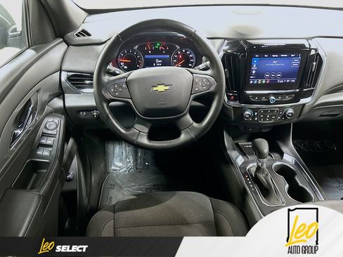 Certified 2023 Chevrolet Traverse LT image 21