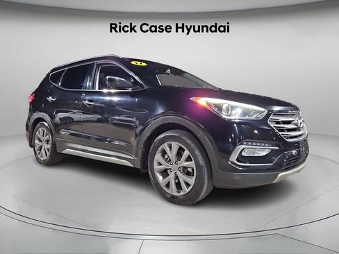 Used 2017 Hyundai Santa Fe Sport image 9