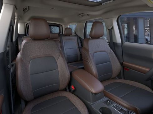 Used 2025 Ford Bronco Sport Outer Banks w/ Outer Banks Tech Package+ image 10