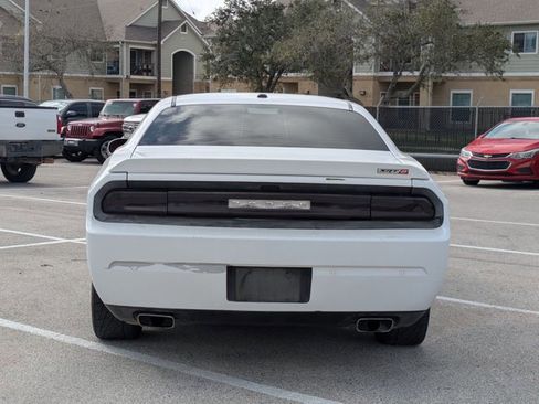 Used 2013 Dodge Challenger SRT8 w/ Harman Kardon Audio Group image 6