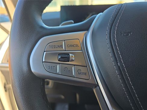 Certified 2023 BMW X7 xDrive40i w/ Premium Package image 25