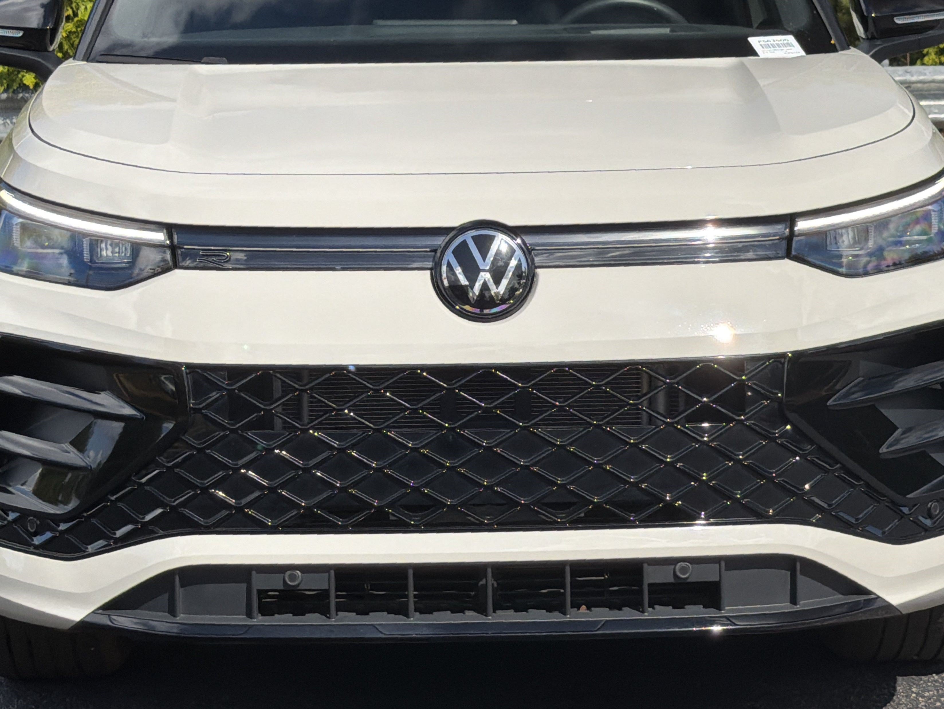 Used 2026 Volkswagen Tiguan SE R-Line AWD/4WD image 20