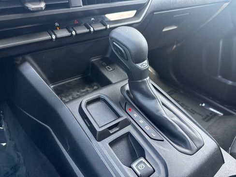 Used 2023 Chevrolet Colorado W/T image 16