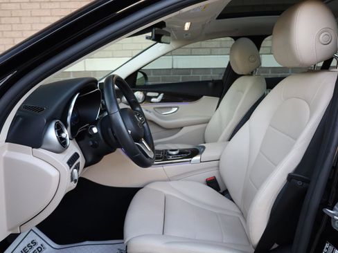 Used 2021 Mercedes-Benz C 300 Sedan image 17