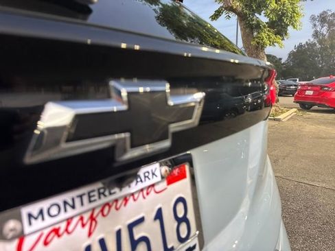 Certified 2023 Chevrolet Bolt EUV LT image 30