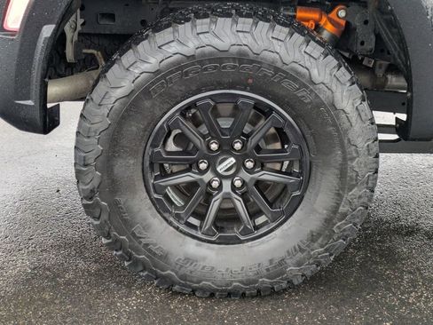 Certified 2024 Ford F150 Raptor image 17