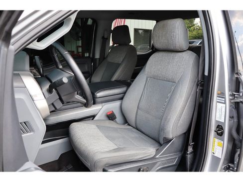Used 2022 Ford F150 XLT w/ Equipment Group 302A High RWD image 14