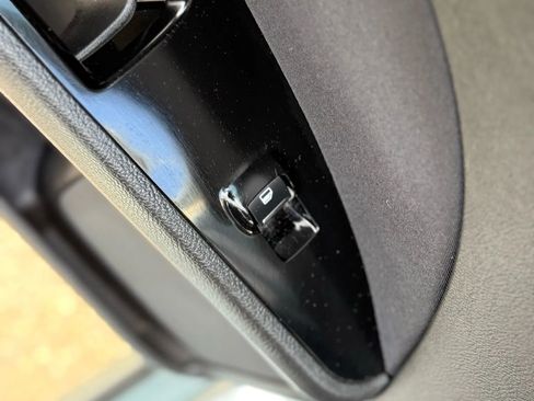 Used 2014 Ford Fusion SE image 33