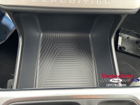 New 2026 Ford Expedition Max Active RWD image 30