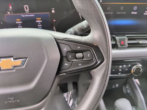 Used 2025 Chevrolet TrailBlazer LT FWD image 22