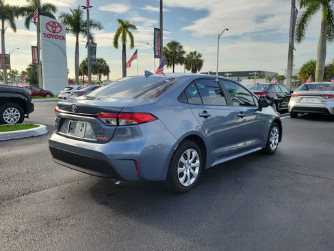 Used 2026 Toyota Corolla LE FWD image 12