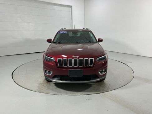 Used 2019 Jeep Cherokee Limited w/ Luxury Group AWD/4WD image 20