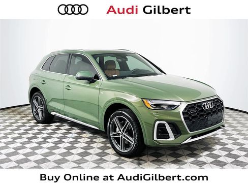 Used 2024 Audi Q5 e Premium Plus w/ Premium Plus Package image 1