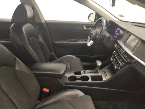Used 2020 Kia Optima S FWD image 21