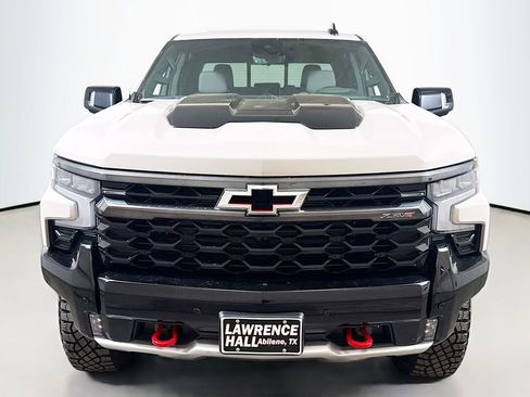 New 2026 Chevrolet Silverado 1500 ZR2 AWD/4WD image 2