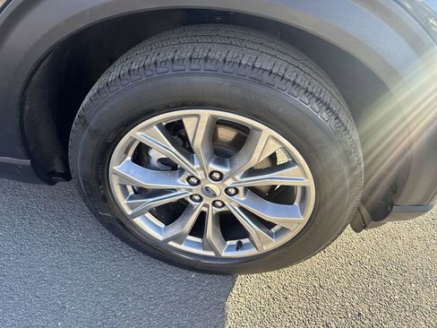 Used 2022 Ford Explorer Limited w/ Equipment Group 301A image 10