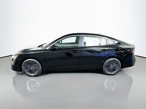 New 2026 Nissan Sentra SV w/ SV Convenience Package FWD image 4