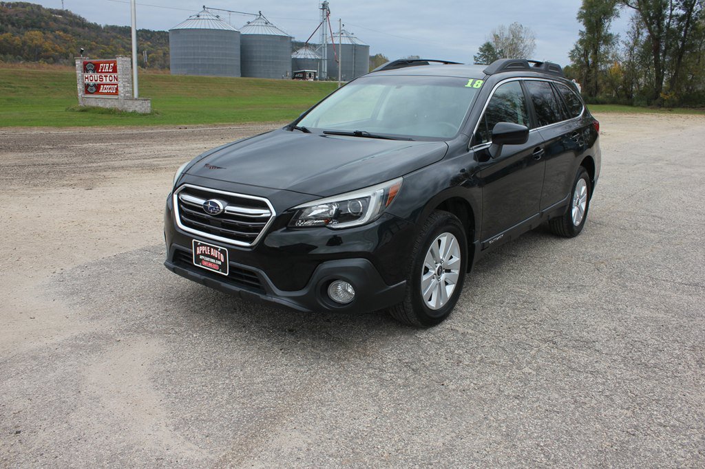 Used 2018 Subaru Outback 2.5i Premium AWD/4WD image 1