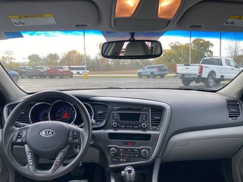 Used 2012 Kia Optima LX image 20