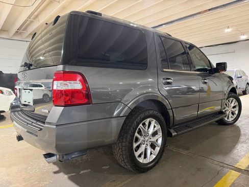 Used 2017 Ford Expedition Limited AWD/4WD image 4