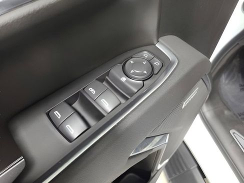 Used 2026 Chevrolet Silverado 1500 LT Trail Boss w/ Convenience Package II AWD/4WD image 25