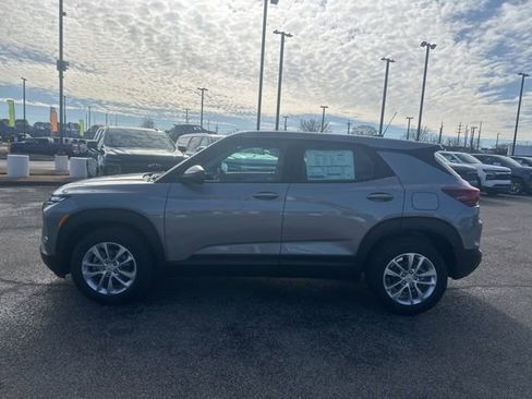 New 2026 Chevrolet TrailBlazer LS image 6