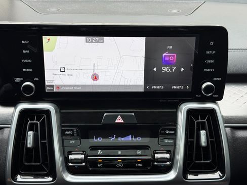 Used 2022 Kia Sorento SX FWD image 23