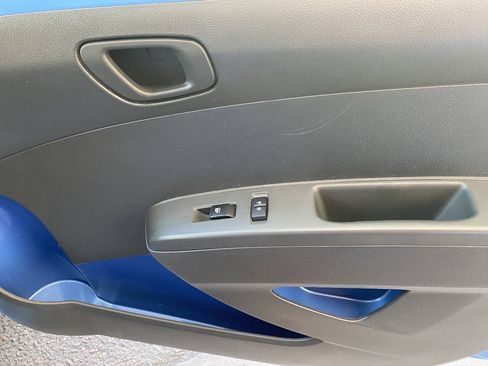 Used 2013 Chevrolet Spark LT FWD image 34