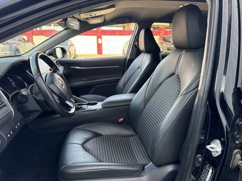 Used 2023 Toyota Camry SE image 24