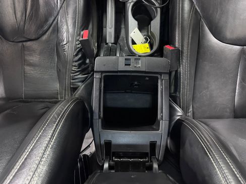 Used 2015 Jeep Wrangler Unlimited Rubicon w/ Connectivity Group AWD/4WD image 35