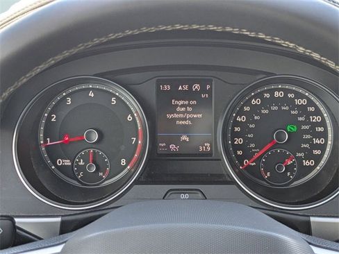 Used 2021 Volkswagen Atlas Cross Sport SE w/ Panoramic Sunroof Package image 3