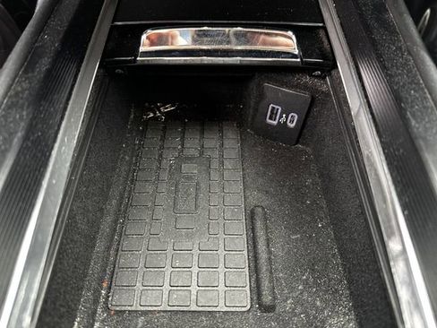 Certified 2024 Lincoln Corsair AWD w/ Equipment Group 101A image 25