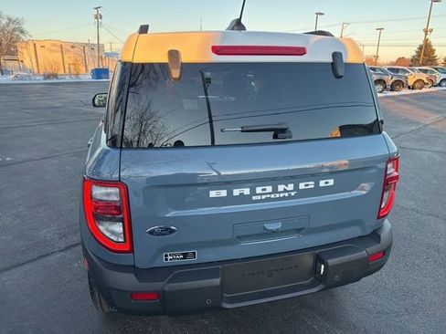 New 2025 Ford Bronco Sport Heritage w/ Convenience Package AWD/4WD image 4