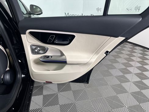 New 2026 Mercedes-Benz C 300 Sedan image 18