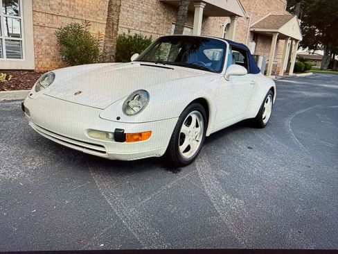 Used 1995 Porsche 911 Cabriolet image 10