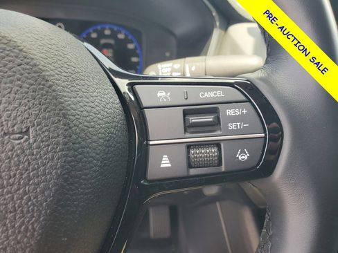 Used 2024 Acura Integra FWD image 25