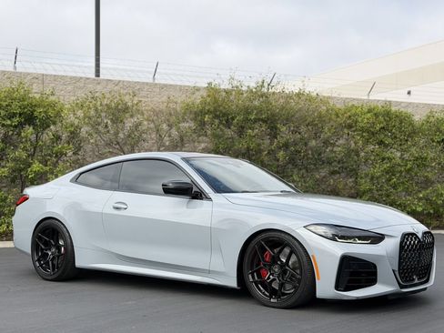 Used 2023 BMW M440i Coupe w/ Premium Package RWD image 5