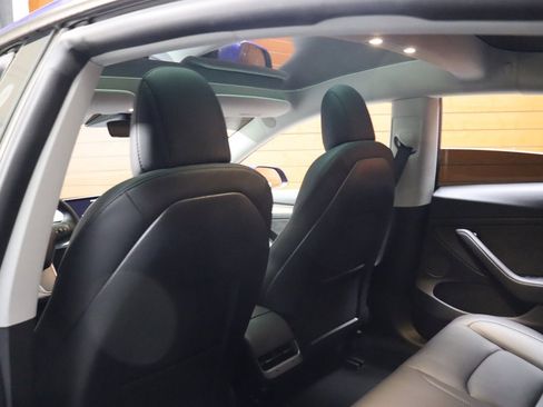 Used 2023 Tesla Model 3 Standard Range image 40