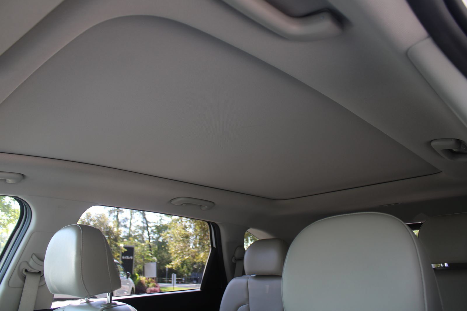 Certified 2023 Kia Sorento S w/ Panoramic Sunroof Package FWD image 59
