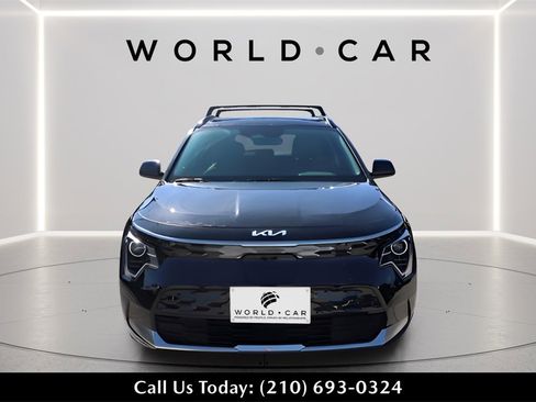 Used 2024 Kia Niro Wind image 2