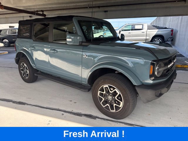 Used 2022 Ford Bronco Outer Banks AWD/4WD image 15