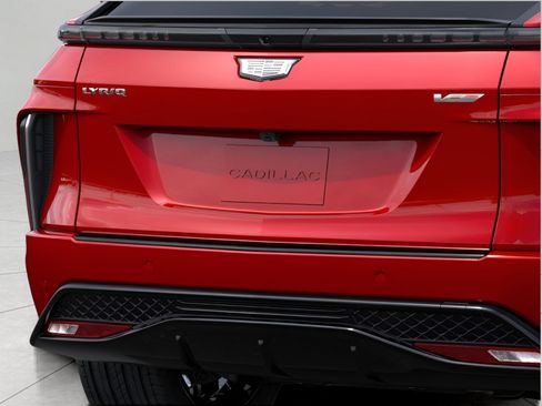 New 2026 Cadillac Lyriq V w/ LPO, Floor Liner Package image 14