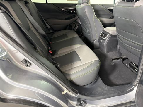 Used 2025 Subaru Outback Onyx Edition AWD/4WD image 16