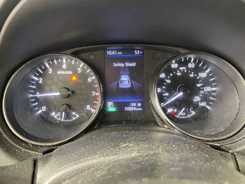 Used 2018 Nissan Rogue SV AWD/4WD image 5