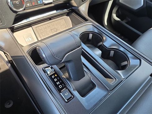 New 2025 Ford F150 Lariat w/ Equipment Group 502A High image 20