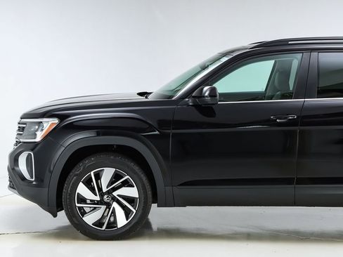 New 2026 Volkswagen Atlas SE image 42