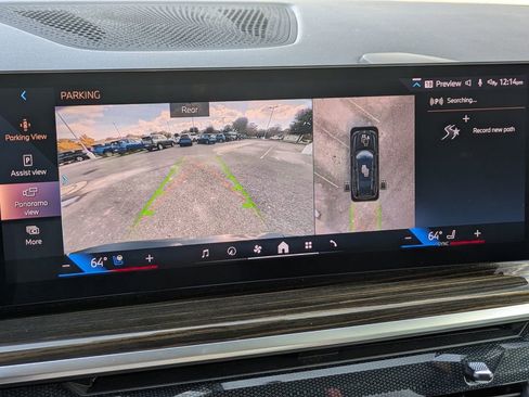 Used 2024 BMW X7 xDrive40i w/ Premium Package image 23