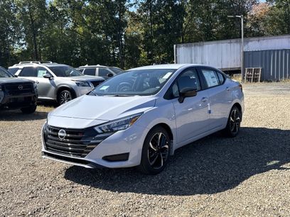 New 2025 Nissan Versa SR