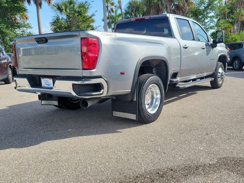 Used 2025 Chevrolet Silverado 3500 LT w/ Safety Package AWD/4WD image 6